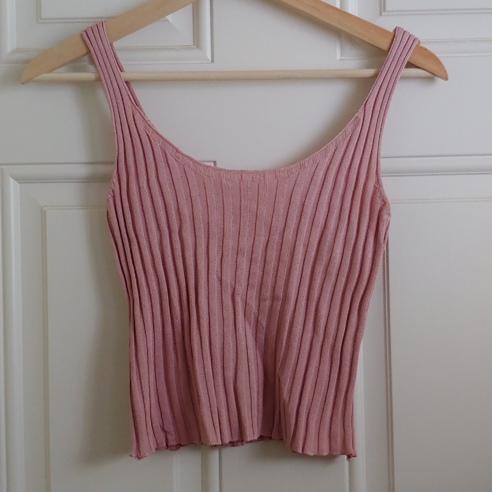 Pink Ribbed Crop Tank - Picture 4 of 4